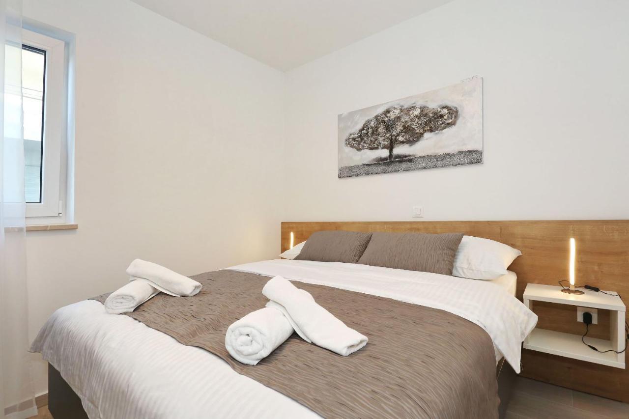 Villa Ankora 2 With Heated Pool Biograd Na Moru Zewnętrze zdjęcie