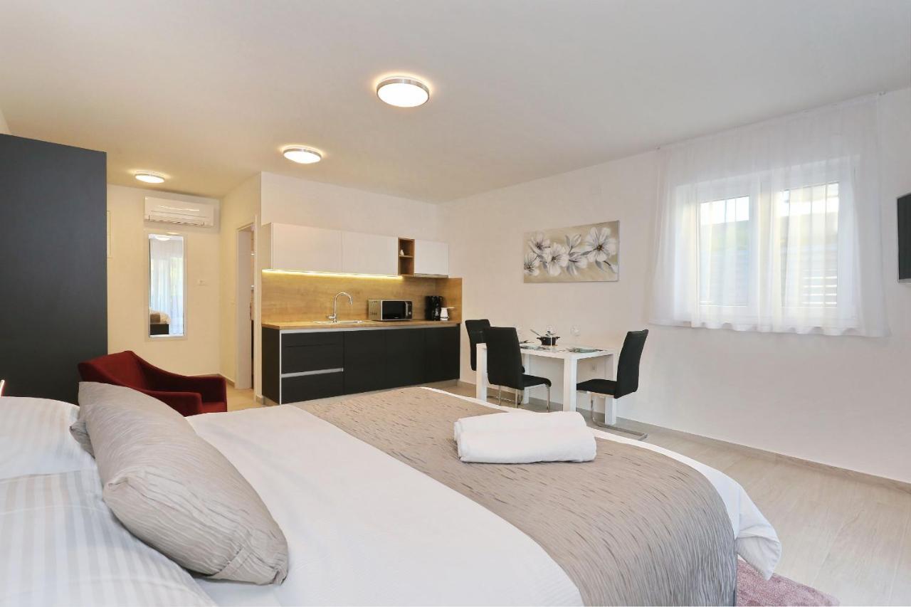 Villa Ankora 2 With Heated Pool Biograd Na Moru Zewnętrze zdjęcie