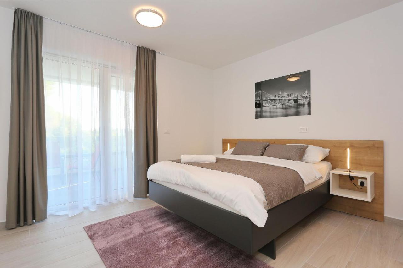 Villa Ankora 2 With Heated Pool Biograd Na Moru Zewnętrze zdjęcie